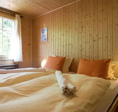 Chalet Des Graines D'aventures לינה וארוחת בוקר 2*